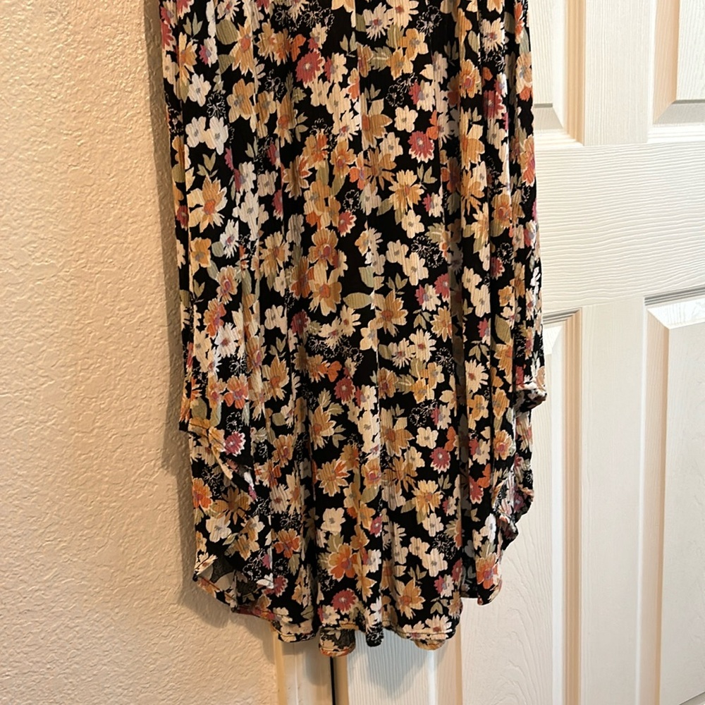Sundress - Picture 5 of 8